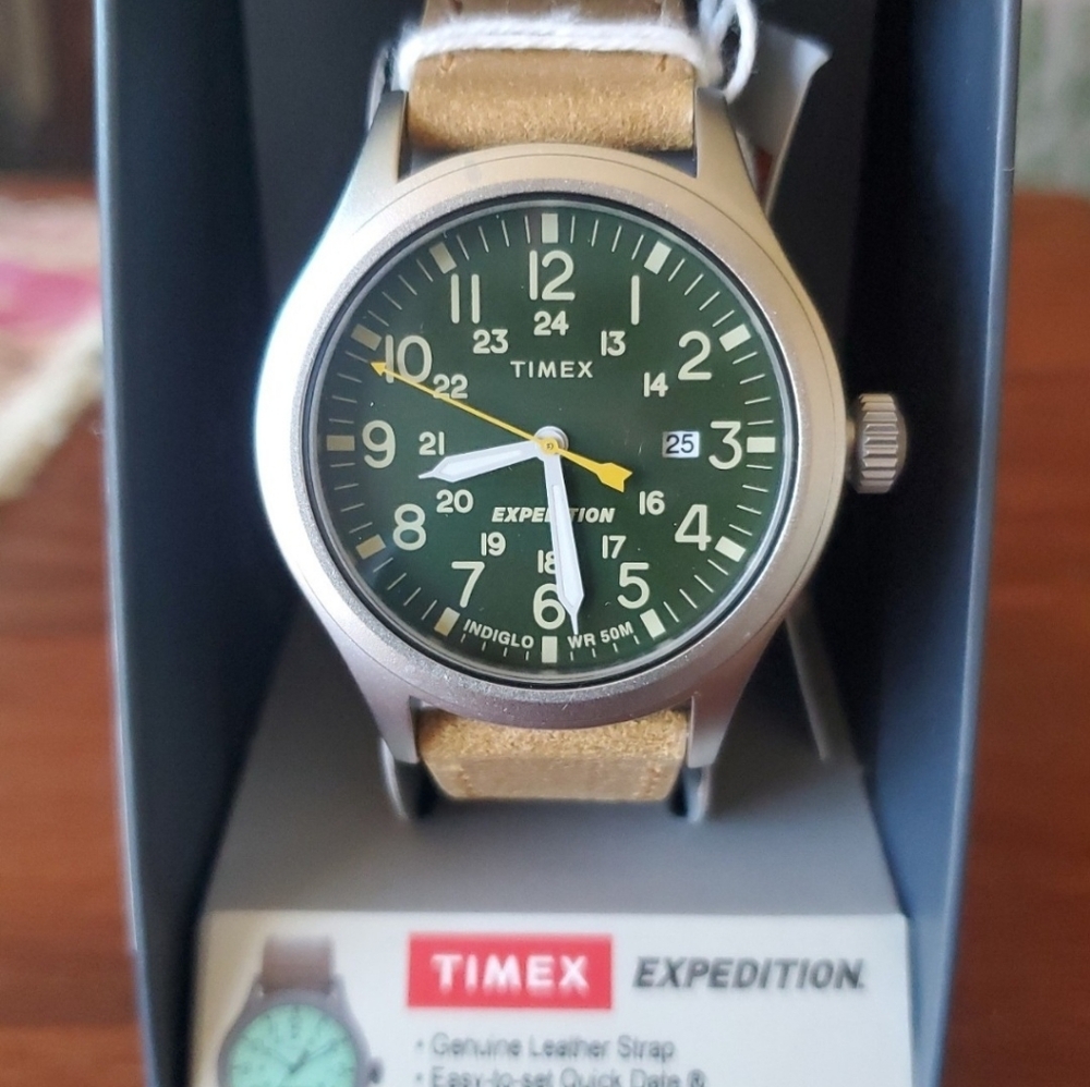 Timex Men's Expedition Scout  watch Date,Yellow Leather Strap, Indiglo TW4B23000 - Picture 4 of 7